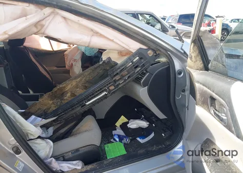 2013 Honda Accord Lx z USA, uszkodzony, nr VIN 1HGCR2F3XDA221011